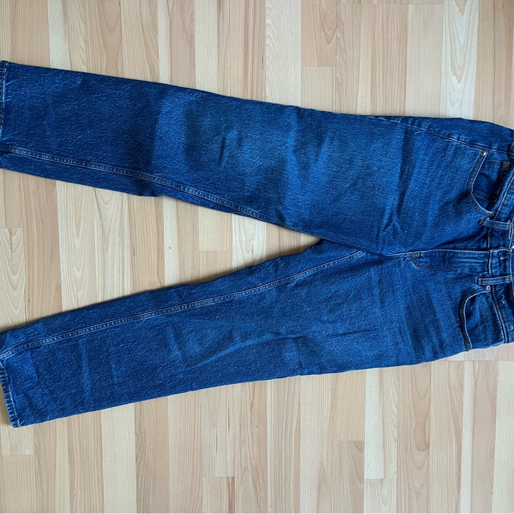 Mid rise straight leg Abercrombie jeans